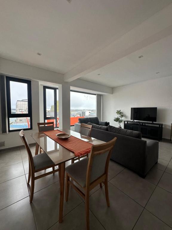 Wow! Ushuaia Apartments - 5
