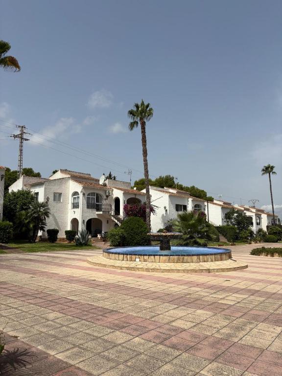 Apartamento con 2 Habitaciones, Coqueto, Acogedor en Calablanca - 3