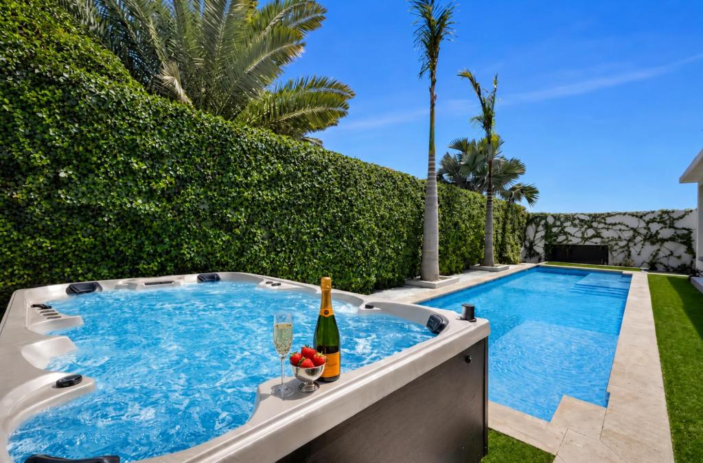 Villa de Lujo con Vista al Mar en Cabo, Piscina, Jacuzzi y Gimnasio - 3