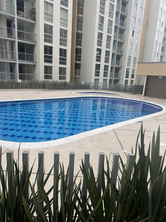 Hermoso apartamento con parqueadero norte de armenia - 4