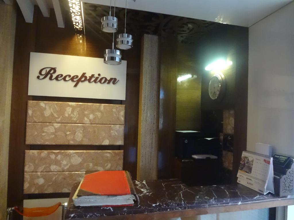 Hotel Sapna photo