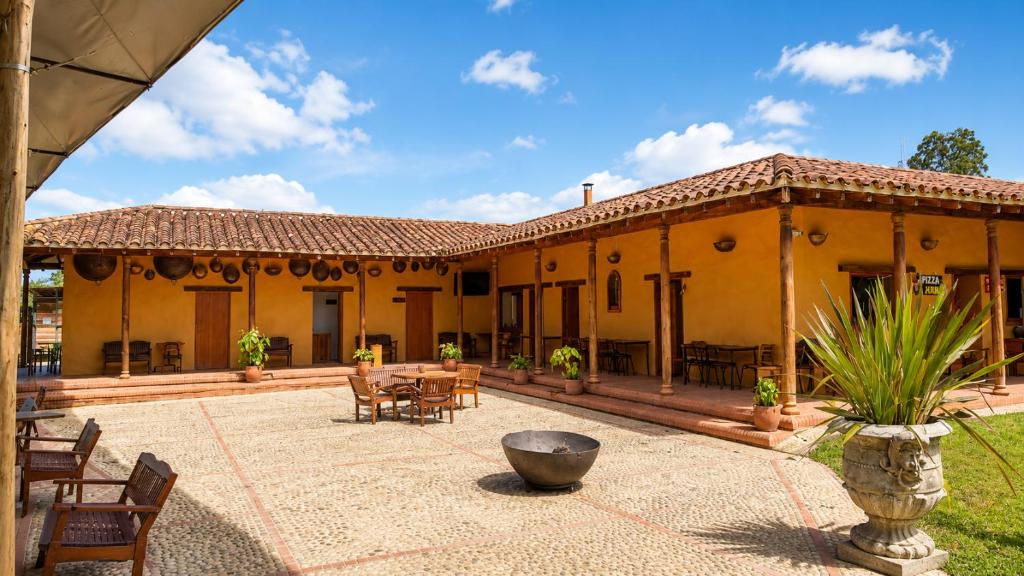 Hotel Campestre Refugio Ecuestre Rionegro - 1