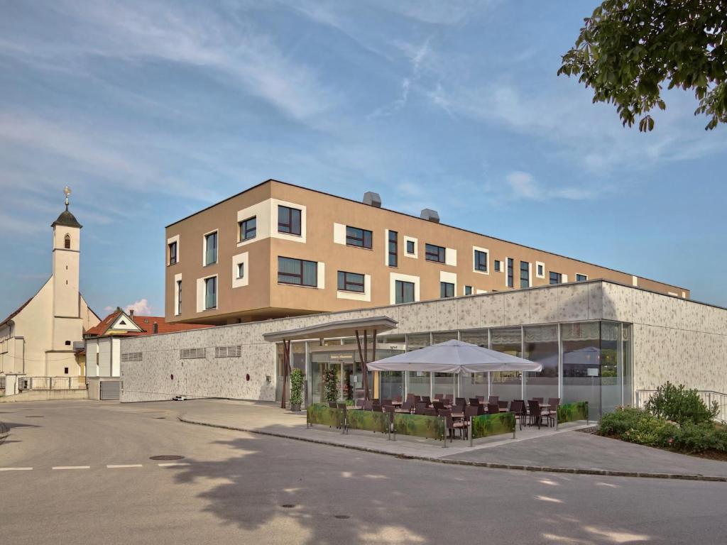 Hotel Die Zeit - 1