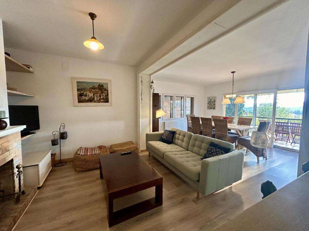 Casa amb piscina i jardí a Palamós per 6 persones - 5