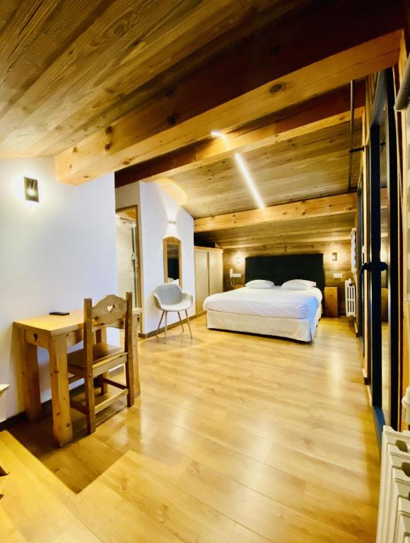 Hotel Alpina - 4