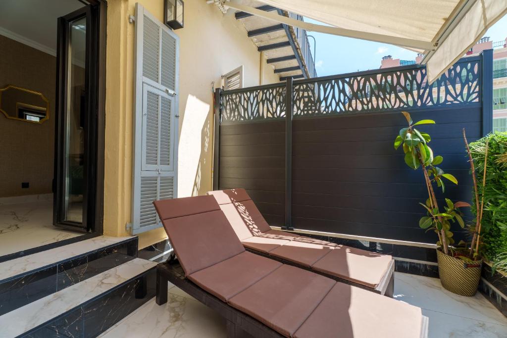 Nice Renting - 3FRANCE - Luxury & Comfort Suite by the Sea & Terrace - 5