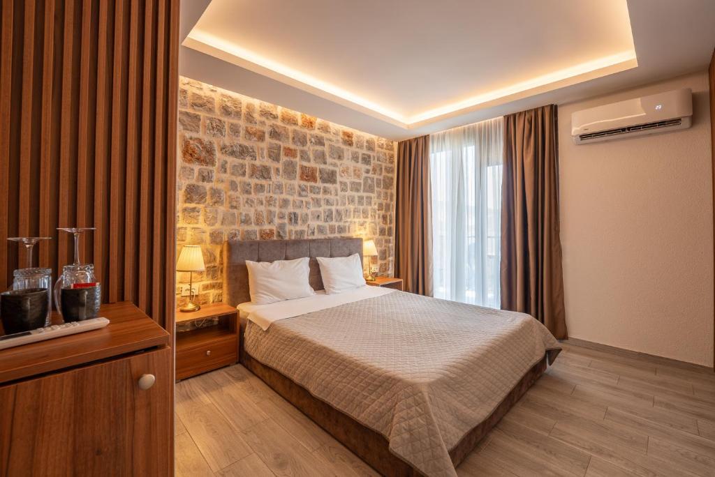 Agape Rose Hotel - 4