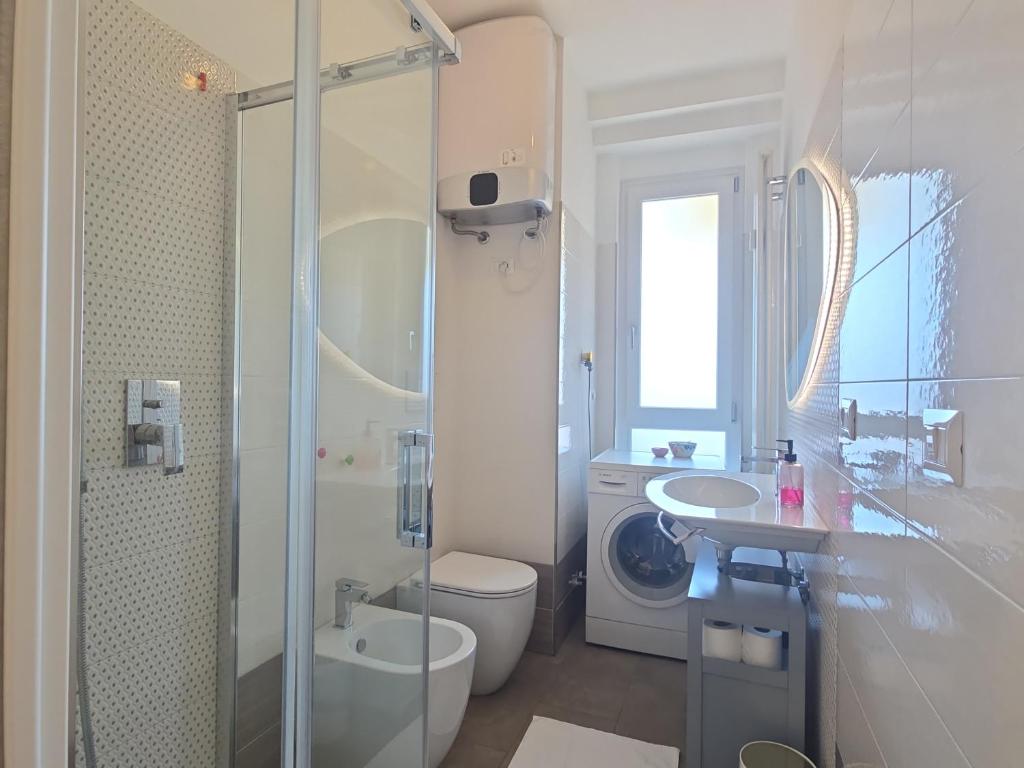 M4 Center - Design Washington - Self Check In - WiFi - Balcony - AC - MilanoFlats - 5
