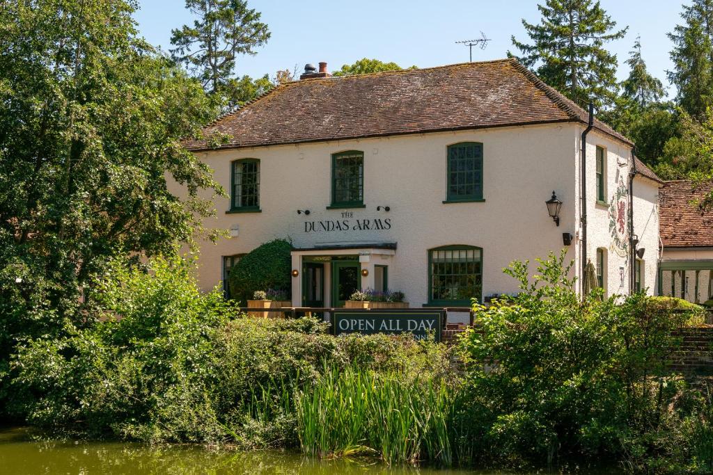 The Dundas Arms photo 8