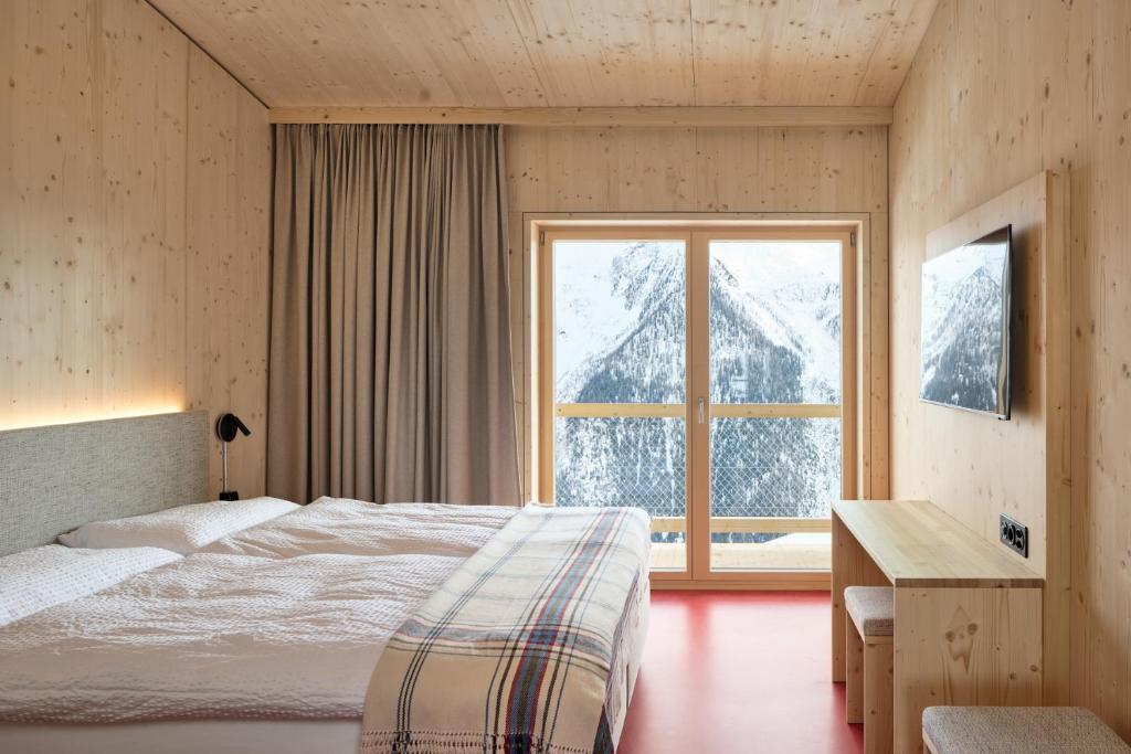 Momentum, die Lauchernalp Lodge - 2