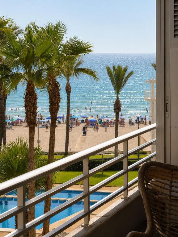 Boutique Apt with Terrace & Sea Views - 1