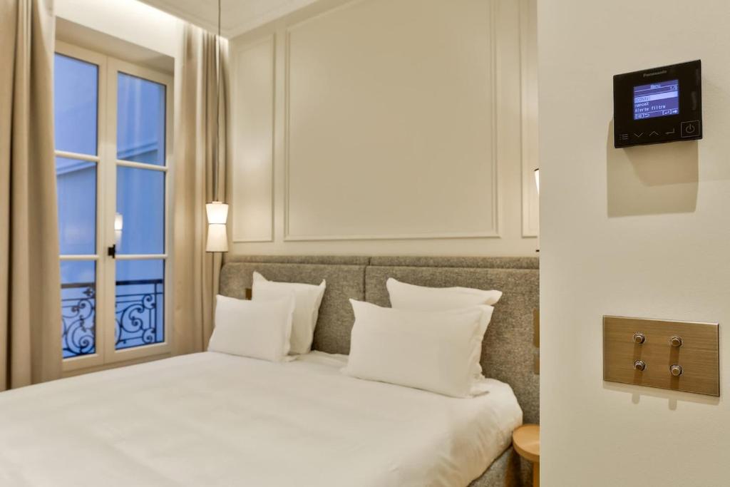 Beautiful 1-bedroom - 5