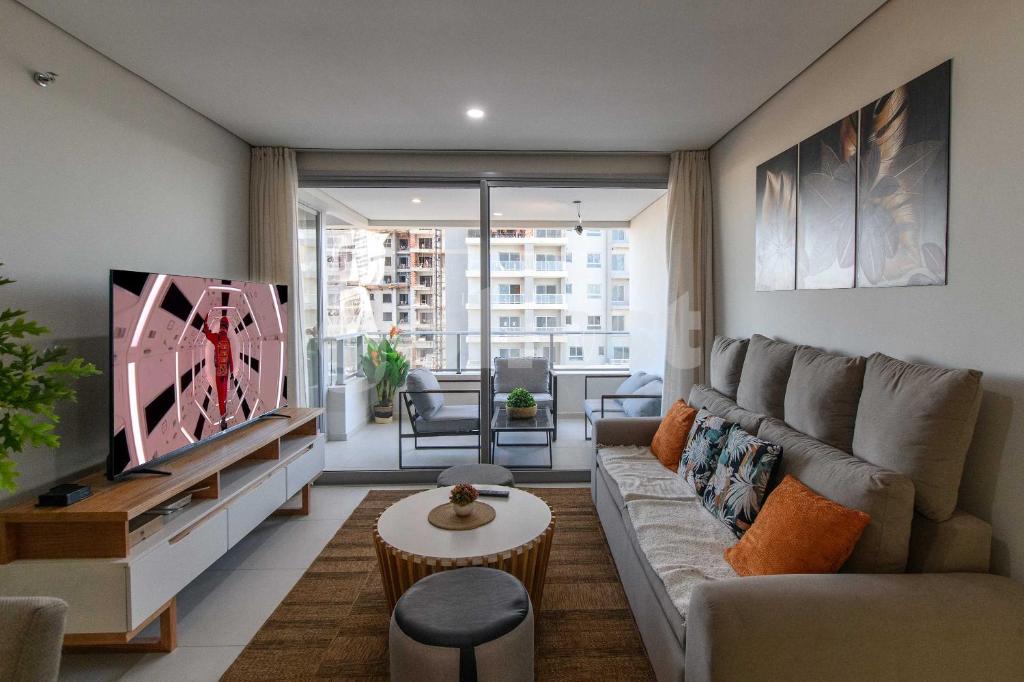 Executive 2 BR Apartment in Molas Lopez - 1