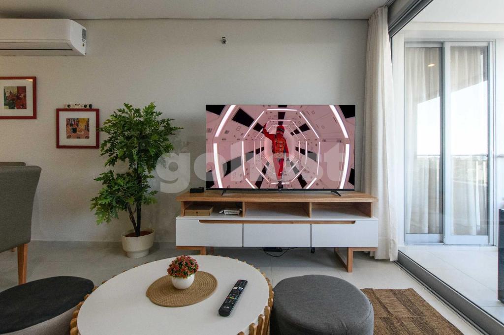 Executive 2 BR Apartment in Molas Lopez - 3