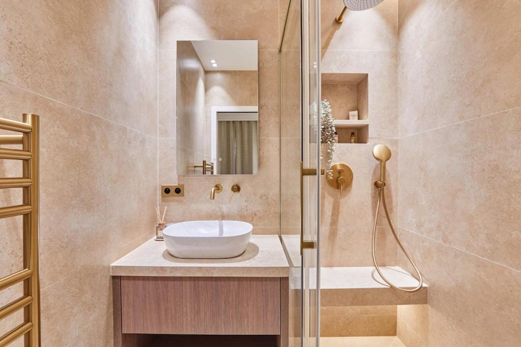 Luxurious airconditioned apartment - 4