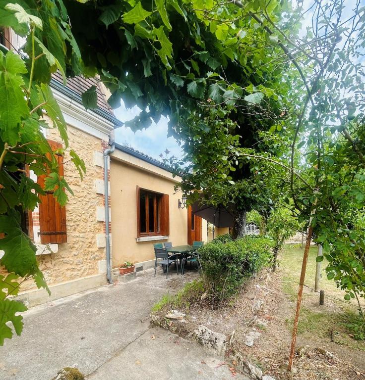 Les 3 Tilleuls - Charme & jardin au cœur de Sarlat - 4