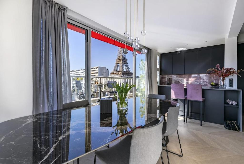 Roof top Luxury services - 1