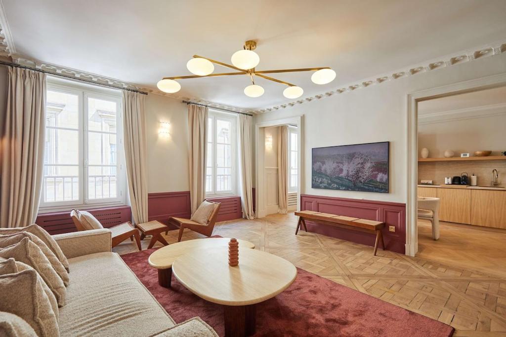Luxurious AC Apartment Louvre - 2