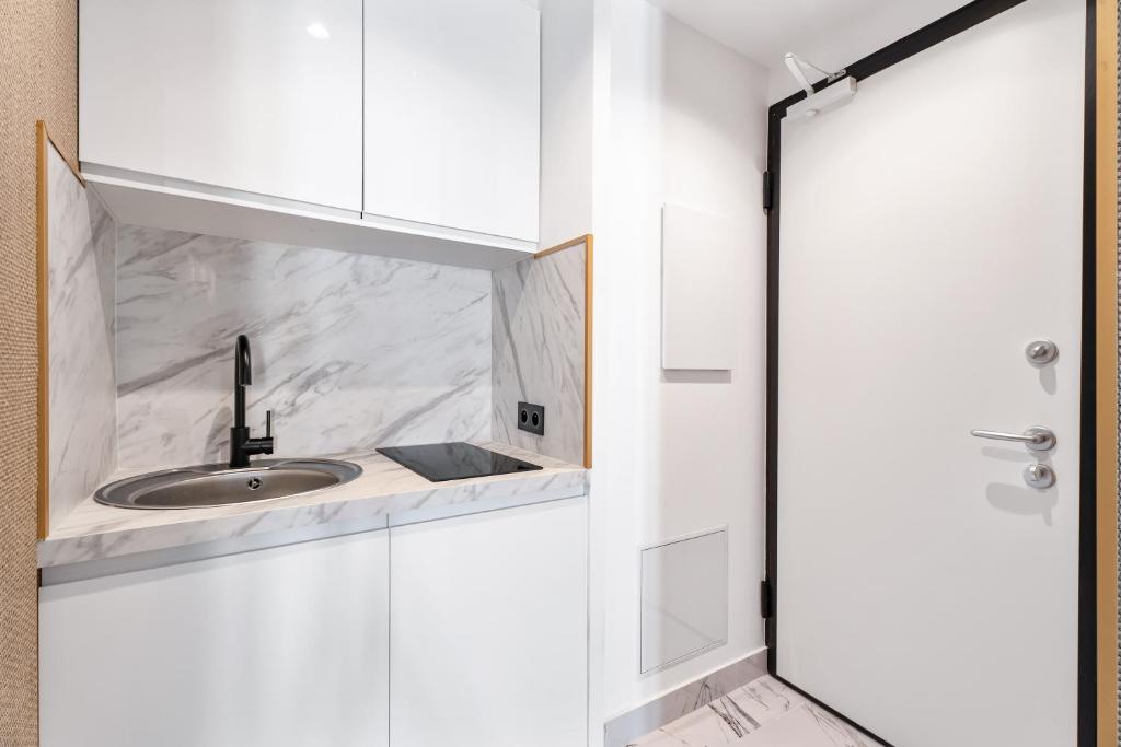 Nice Renting - 6FRANCE - Luxury & Comfort Room Close to Massena - 4