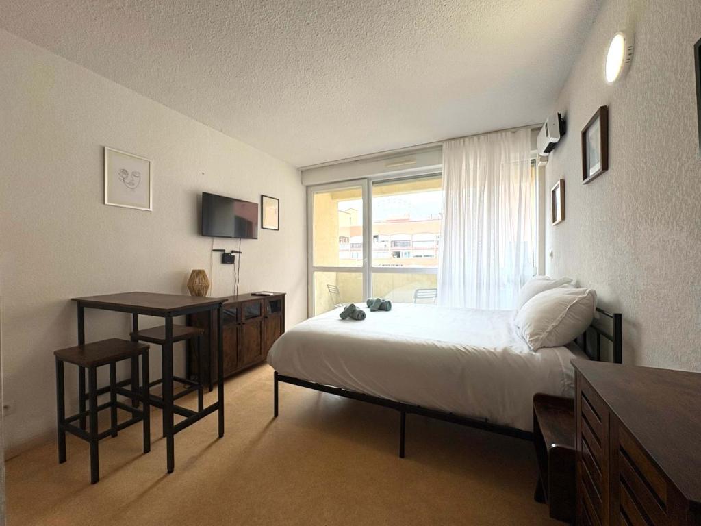 Cozy Studio at Saint-Clair Residence Cap d'Agde - 2