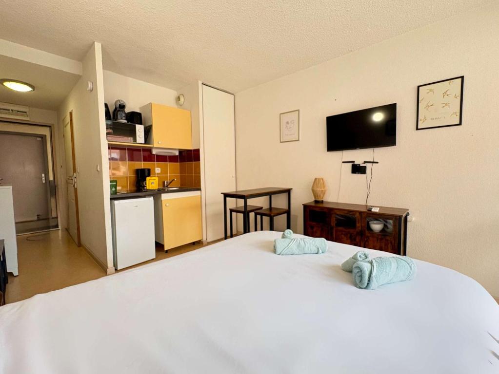 Cozy Studio at Saint-Clair Residence Cap d'Agde - 3
