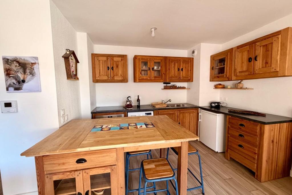 Bright apartment in the heart of Briançon - 5