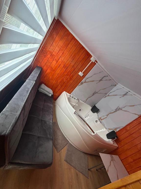 Dyl Tiny House con Jacuzzi - 1