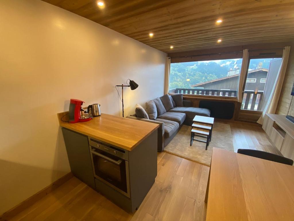 Beautiful foot of slopes with parking - 3