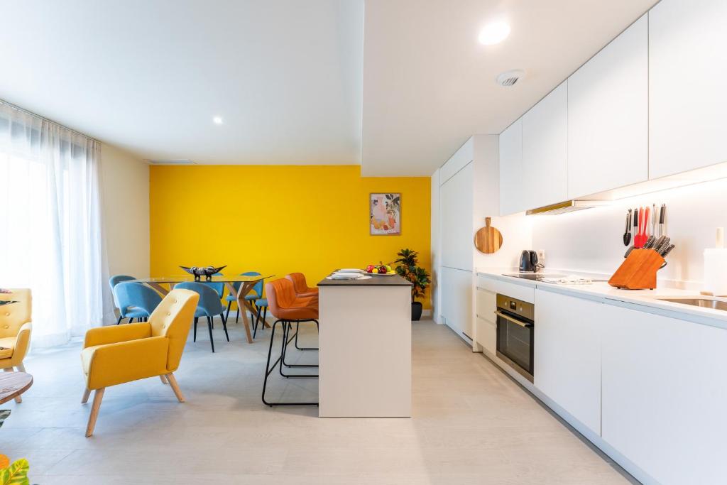 CT 414 - Faro's Casares Coast Apartment - 2