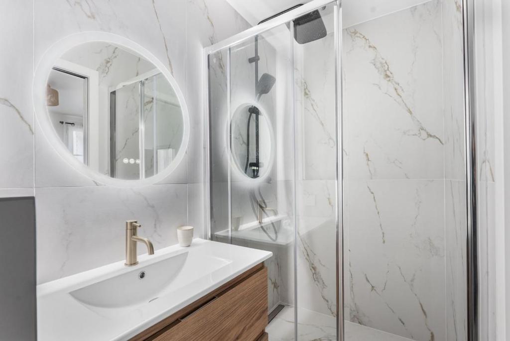 Beautiful apartment in Paris Notre Dame - 2