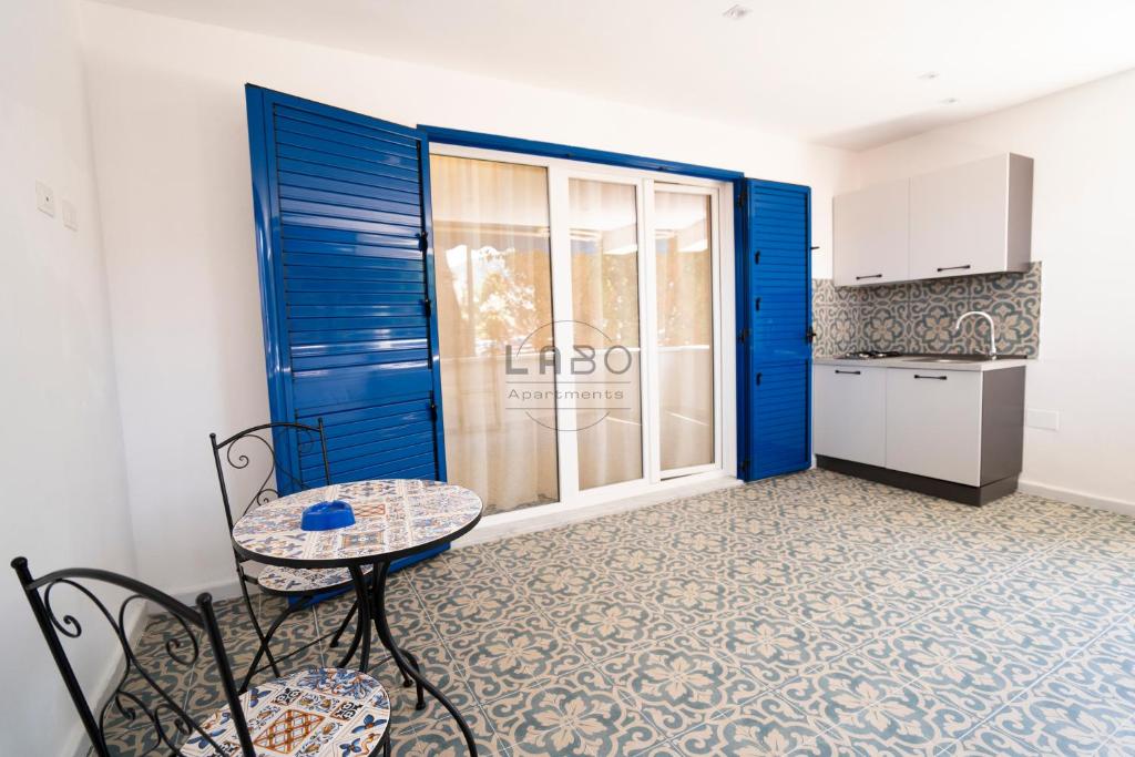 Blué Terrace Apartments - 2