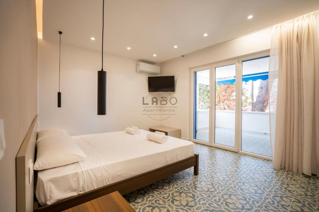 Blué Terrace Apartments - 5