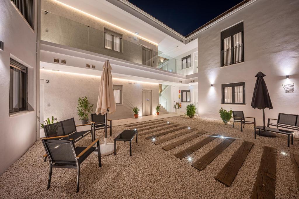 Geysotur Caballero Homes Puente Romano - 1
