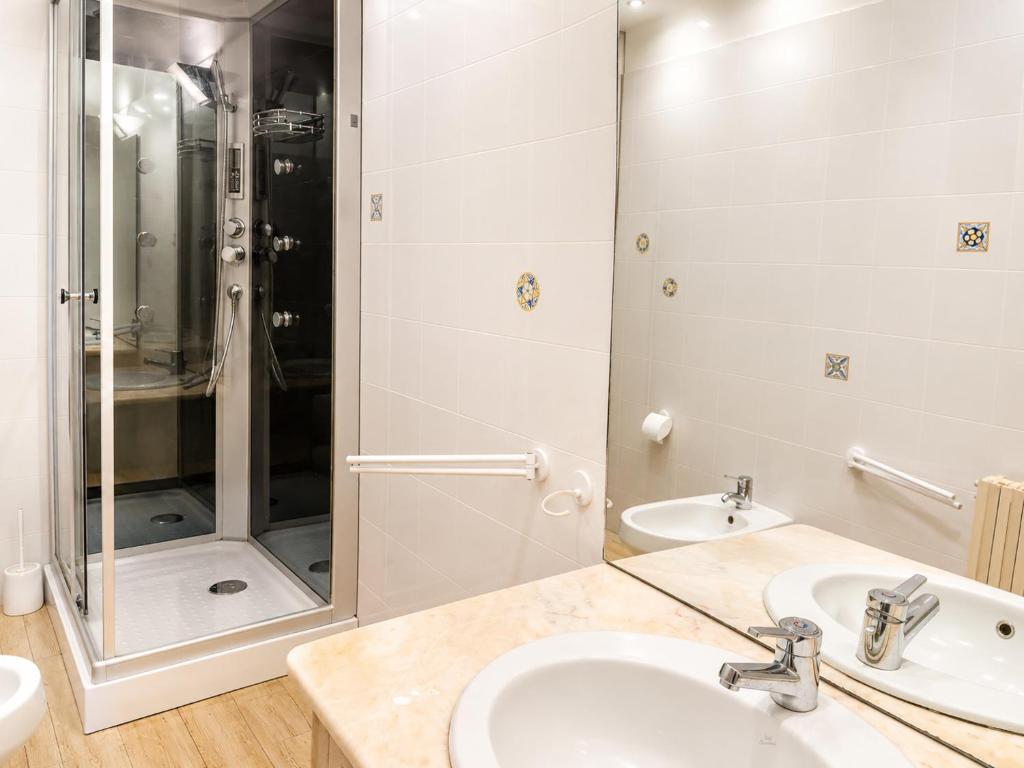 Romantic sea view apartment - 5