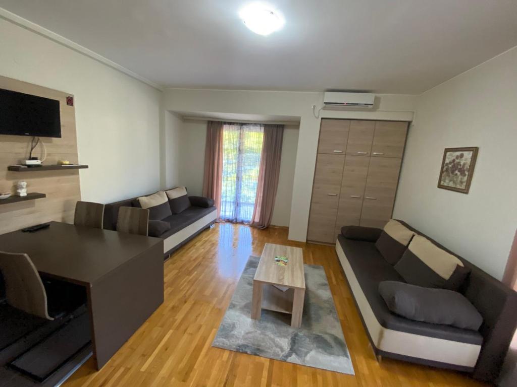 Apartments Romantika - 1
