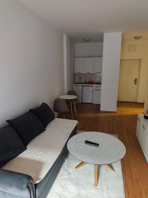 city hotel apartman - 4
