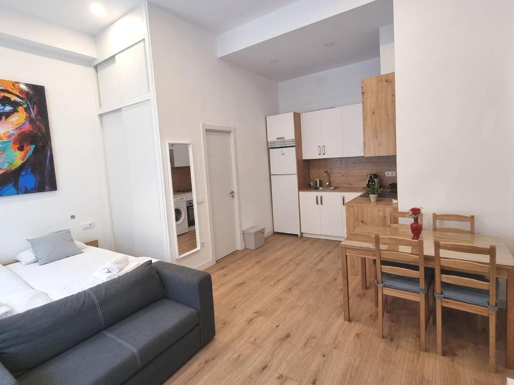 Stay in the Salamanca district, Movistar Arena, Ventas - 1