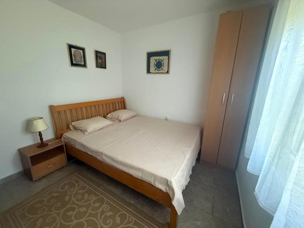 Apartman LUCIJA, dostupan minimum 7 NOCENJA i VISE, AVAIBLE FOR RENT MINIM 7 NIGHTS AND MORE - 4