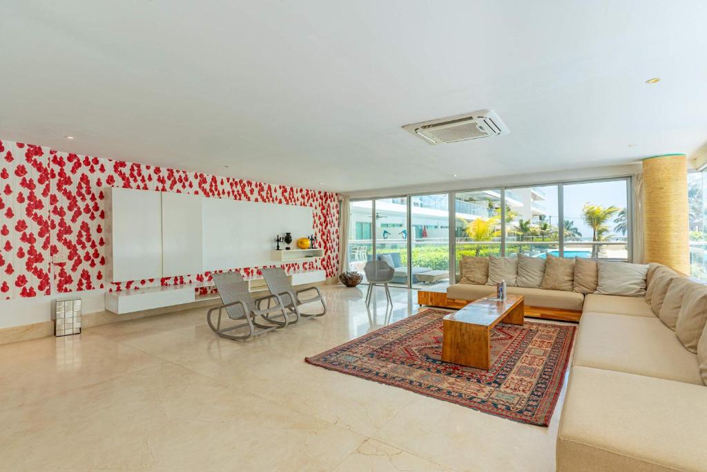 Luxury 4BR with Private Pool in Morros Epic - 2