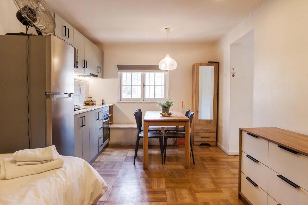 Modern 2BR1BA in Providencia Steps from Metro - 3