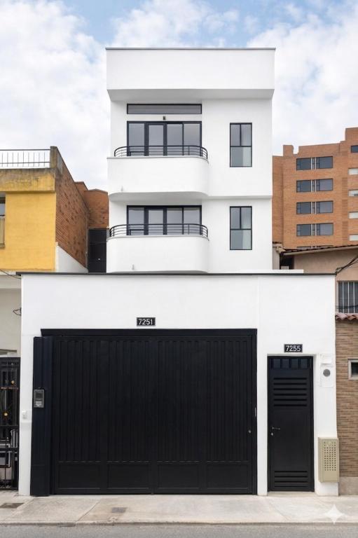 Laureles 55 apto 302 - 3