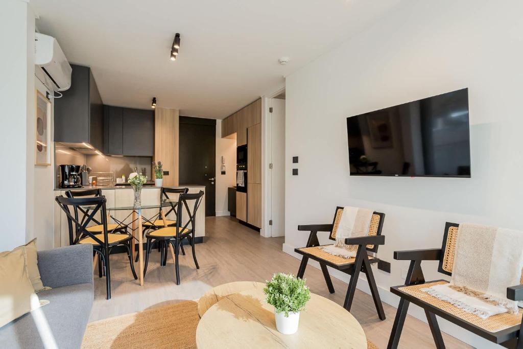 Luxury 2BR in Las Condes Comfort for 5 Guests - 3