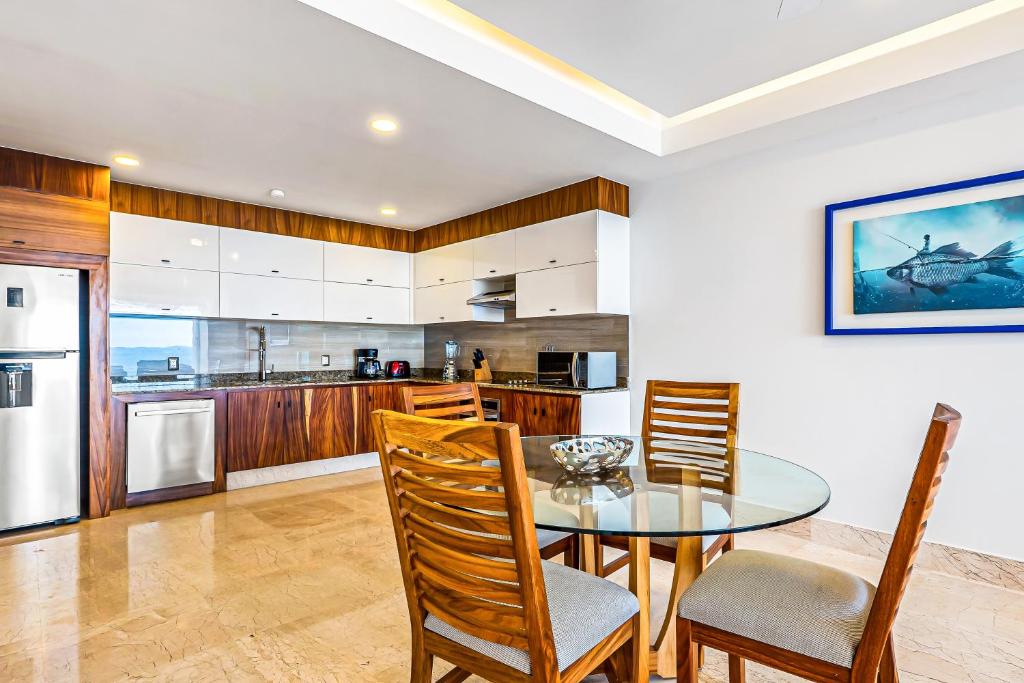 Blue Horizon 204 | 1BR/1BA Puerto Vallarta | Ocean View, Pool, Gym - 4