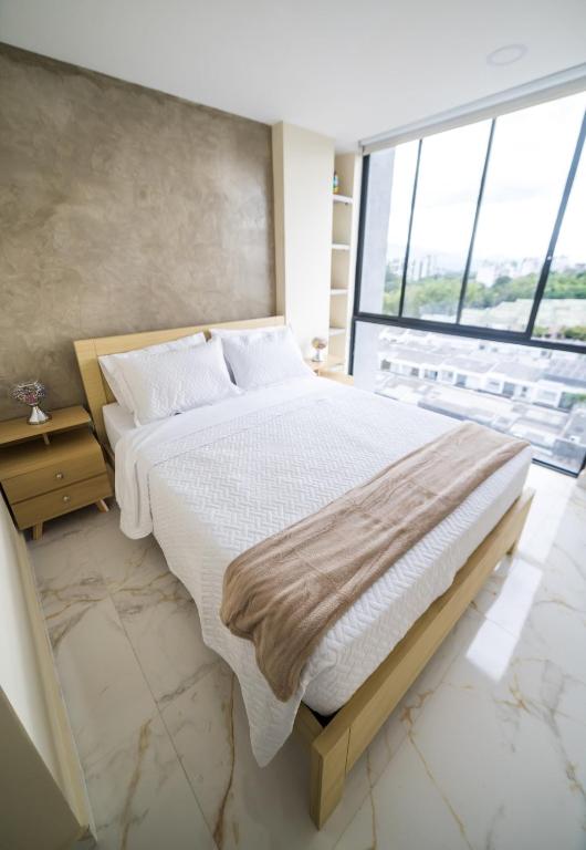 La Vista Suite Luxury Quiet and Convenience - 1