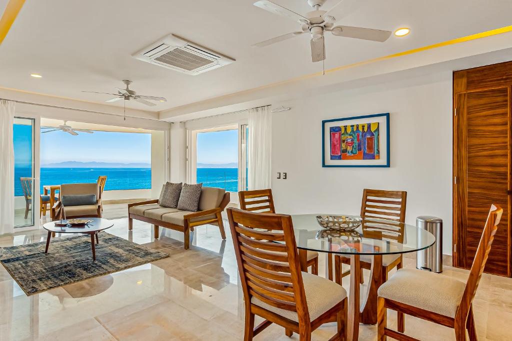Blue Horizon 701 | 1BR/2BA in Puerto Vallarta, Ocean View, Pool & Gym - 4
