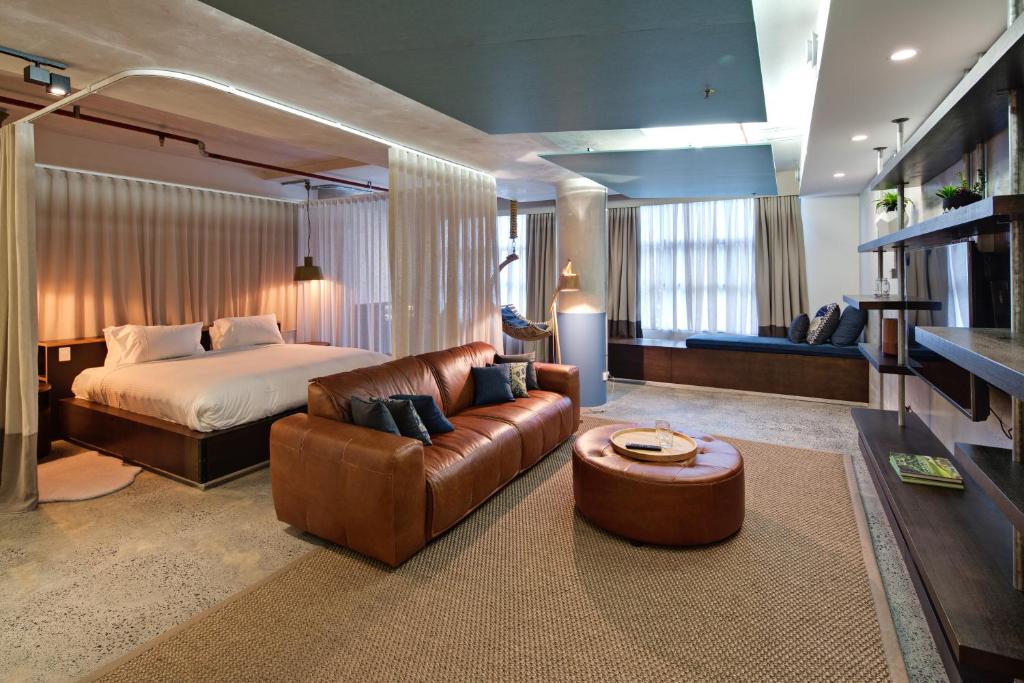 ZARA TOWER HOTEL