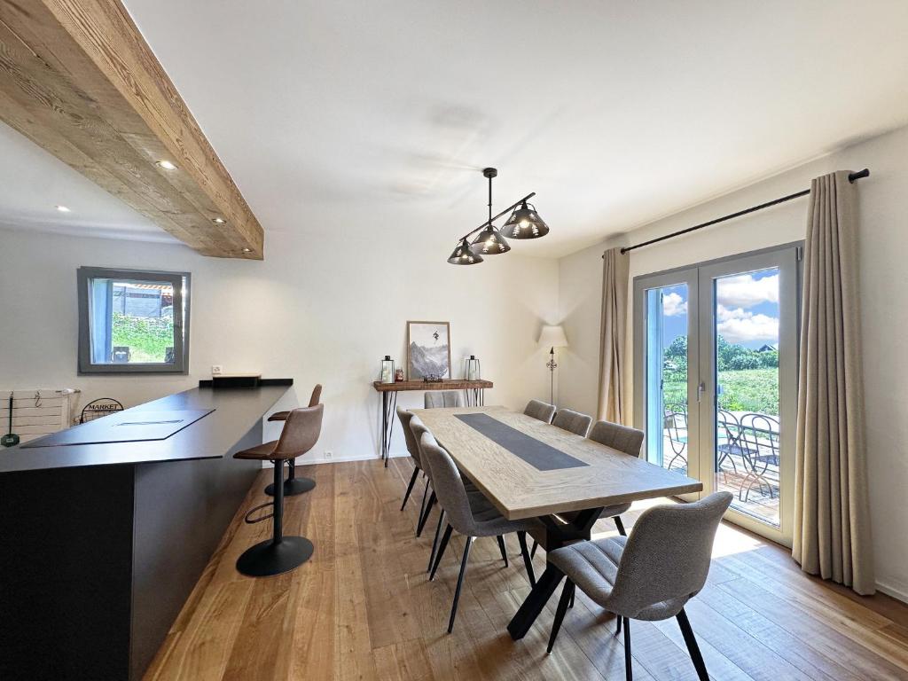 Modern Home for 8 near Crans-Montana - Terrace - Fireplace - 5