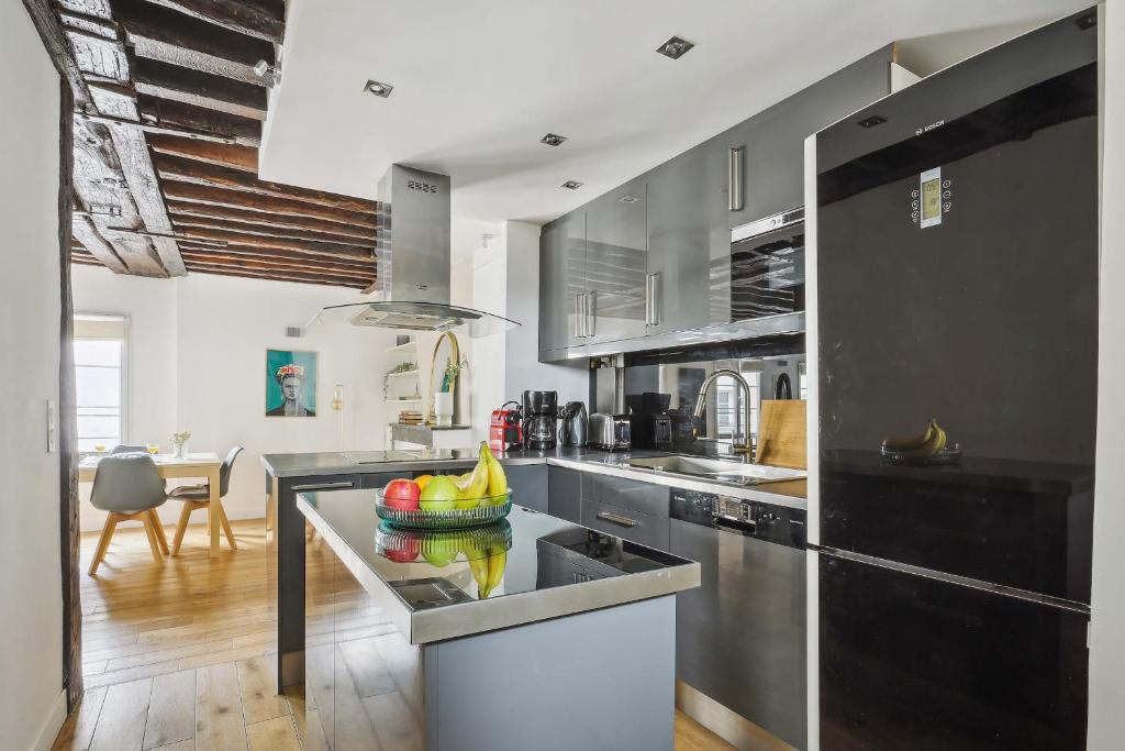 BnBNova - 2BR - Les Halles & Le Marais - 3