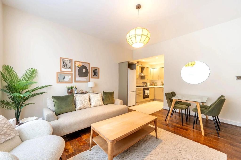 Apartamento moderno de dos dormitorios - 3