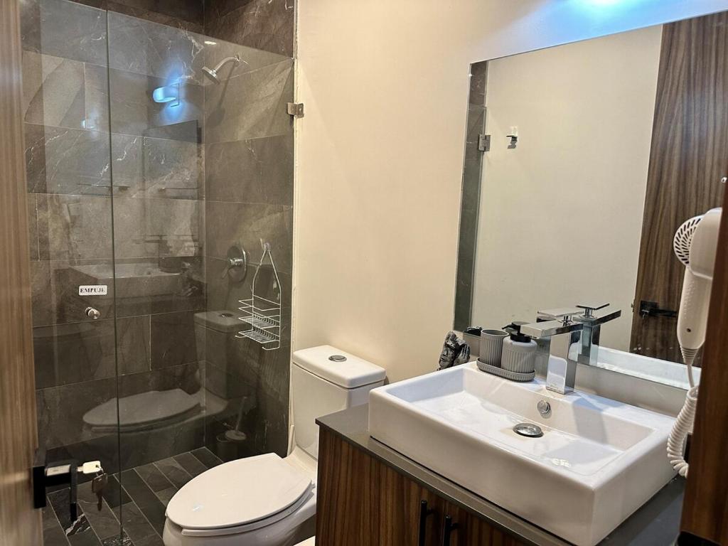 MrW Stylish 3BR Apartment at Torre Bermeo - 4